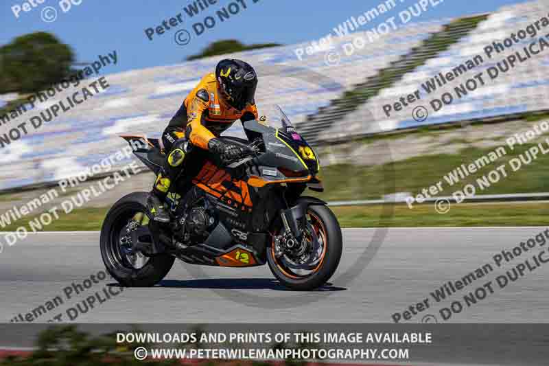 motorbikes;no limits;peter wileman photography;portimao;portugal;trackday digital images